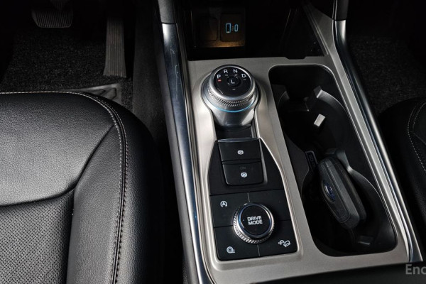 2023 Ford Explorer с пробегом 18 199 км