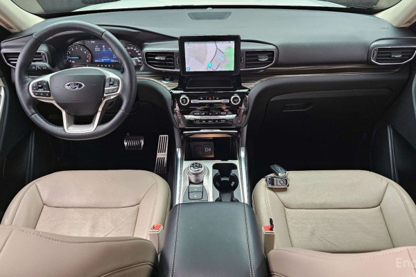 2022 Ford Explorer с пробегом 21 853 км