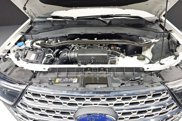 2022 Ford Explorer с пробегом 17 164 км