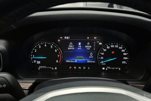 2022 Ford Explorer с пробегом 17 164 км