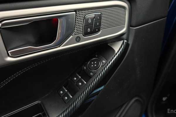 2022 Ford Explorer с пробегом 27 607 км