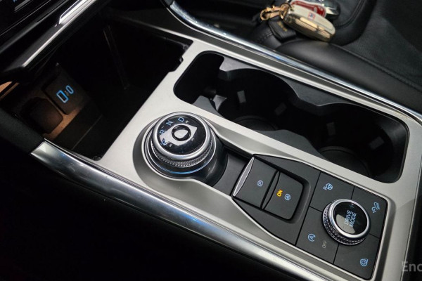 2022 Ford Explorer с пробегом 67 558 км