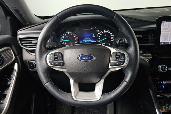 2023 Ford Explorer с пробегом 18 199 км