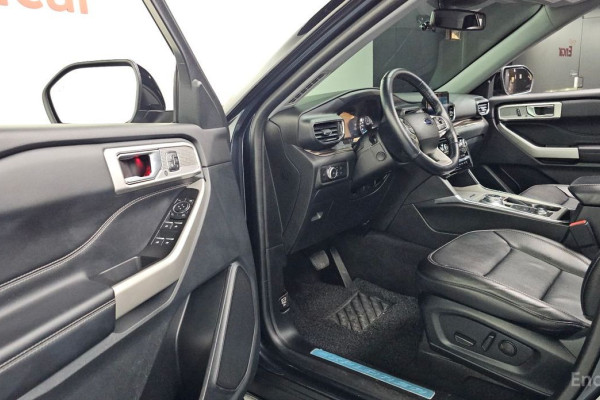 2022 Ford Explorer с пробегом 43 531 км