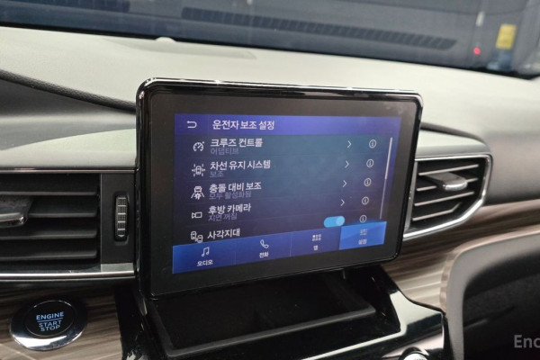 2022 Ford Explorer с пробегом 27 607 км