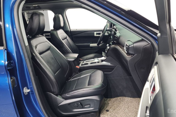 2022 Ford Explorer с пробегом 13 751 км