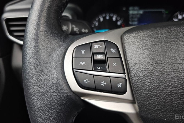 2023 Ford Explorer с пробегом 18 199 км