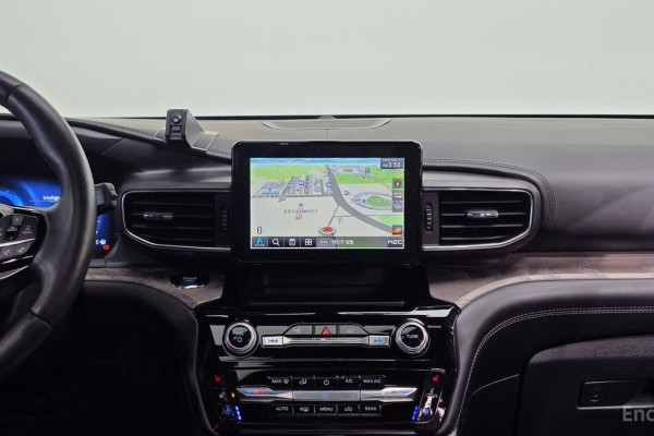 2022 Ford Explorer с пробегом 67 558 км