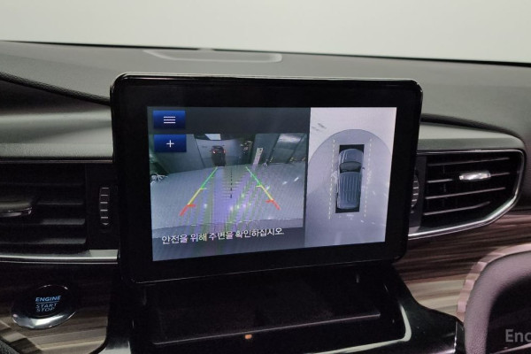 2022 Ford Explorer с пробегом 13 751 км