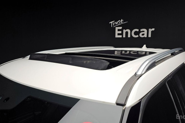 2022 Ford Explorer с пробегом 18 637 км