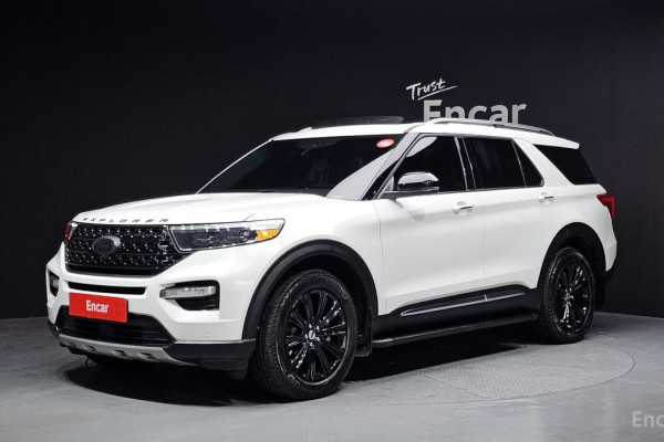 2022 Ford Explorer с пробегом 18 637 км