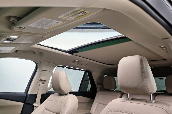 2022 Ford Explorer с пробегом 21 853 км