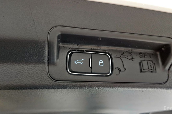 2022 Ford Explorer с пробегом 17 164 км