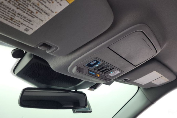 2022 Ford Explorer с пробегом 13 751 км