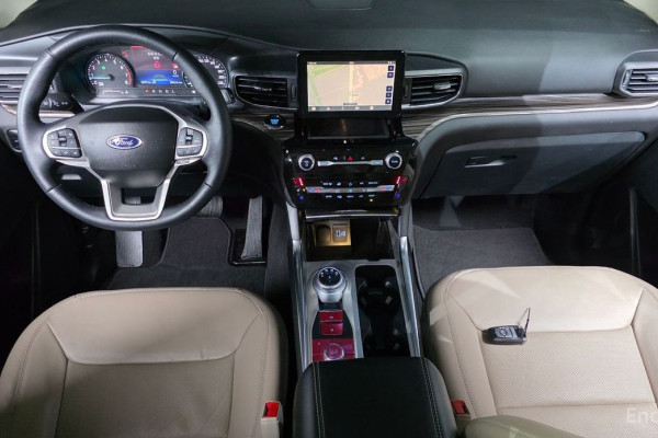 2023 Ford Explorer с пробегом 12 717 км