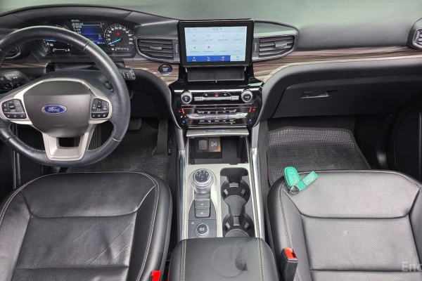 2022 Ford Explorer с пробегом 60 704 км