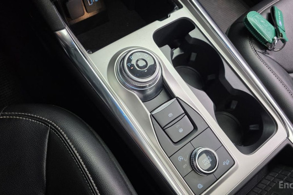 2022 Ford Explorer с пробегом 60 704 км