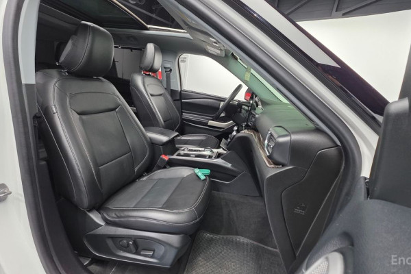 2022 Ford Explorer с пробегом 60 704 км