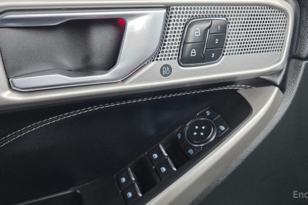 2022 Ford Explorer с пробегом 60 704 км