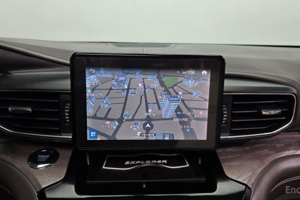 2022 Ford Explorer с пробегом 28 571 км