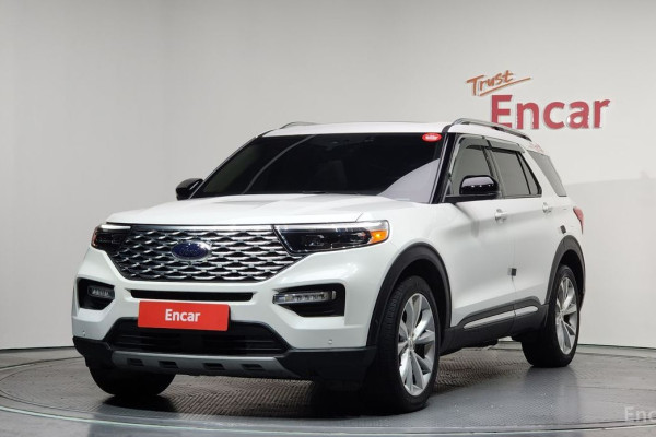 2022 Ford Explorer с пробегом 77 013 км