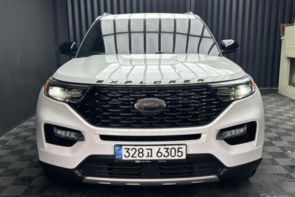 2022 Ford Explorer с пробегом 69 157 км