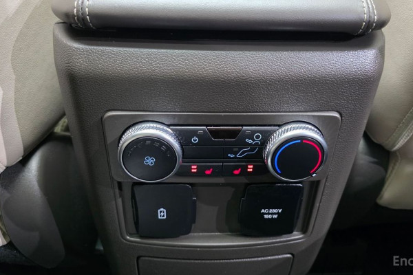 2022 Ford Explorer с пробегом 28 571 км