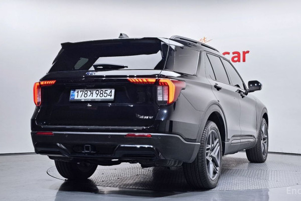 2024 Ford Explorer с пробегом 4 707 км