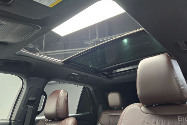 2023 Ford Explorer с пробегом 16 055 км