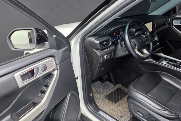 2022 Ford Explorer с пробегом 64 686 км