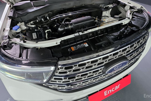 2023 Ford Explorer с пробегом 63 672 км