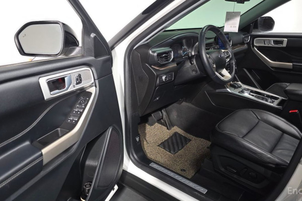 2022 Ford Explorer с пробегом 44 668 км