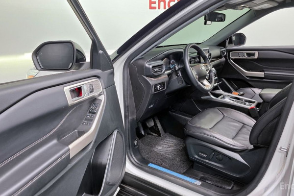 2023 Ford Explorer с пробегом 63 672 км