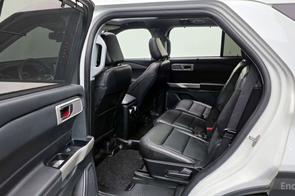 2023 Ford Explorer с пробегом 63 672 км