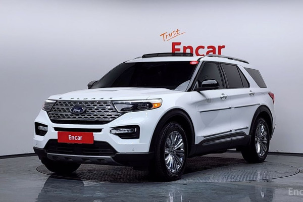 2022 Ford Explorer с пробегом 67 353 км