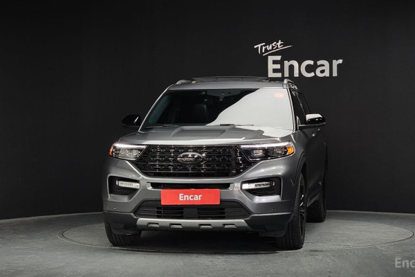 2022 Ford Explorer с пробегом 32 047 км