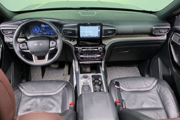 2023 Ford Explorer с пробегом 46 332 км