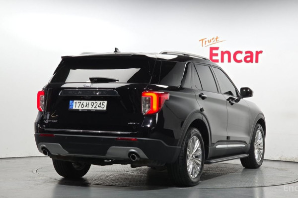 2022 Ford Explorer с пробегом 45 067 км