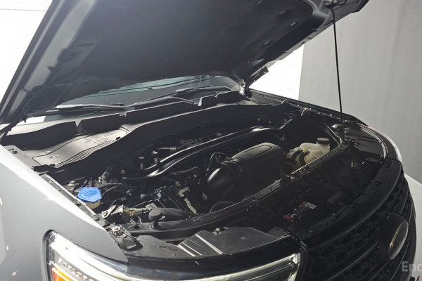 2022 Ford Explorer с пробегом 32 047 км