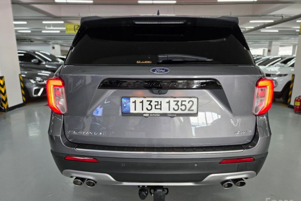 2022 Ford Explorer с пробегом 34 007 км