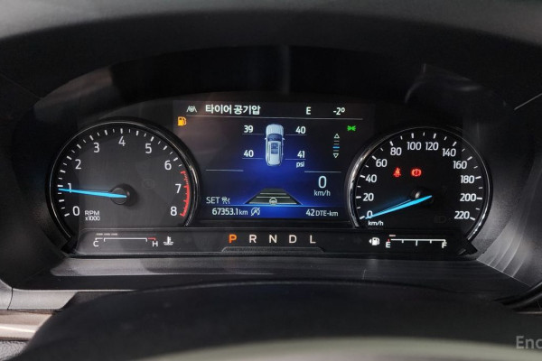 2022 Ford Explorer с пробегом 67 353 км