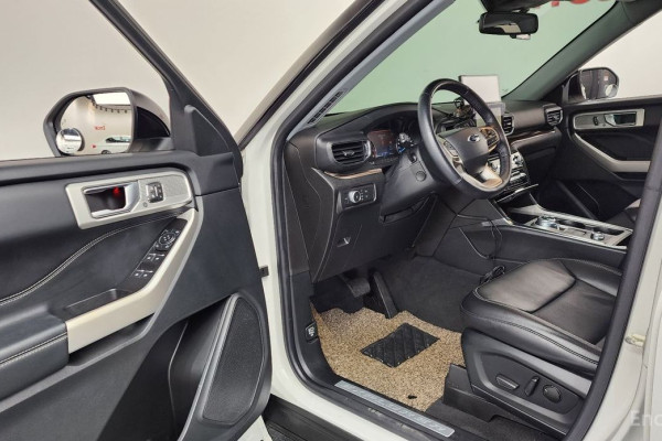 2022 Ford Explorer с пробегом 67 353 км