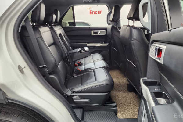 2022 Ford Explorer с пробегом 67 353 км