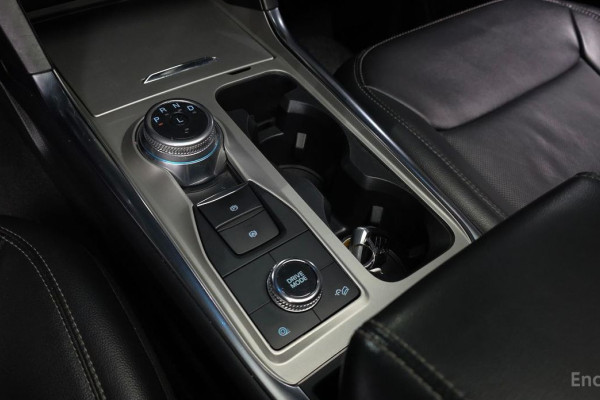 2022 Ford Explorer с пробегом 63 690 км