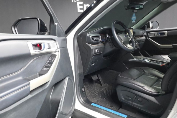 2022 Ford Explorer с пробегом 63 690 км