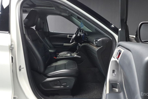 2022 Ford Explorer с пробегом 63 690 км