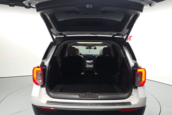 2022 Ford Explorer с пробегом 106 784 км