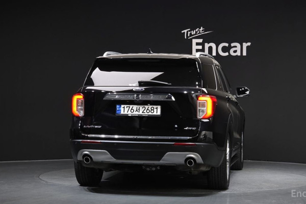 2022 Ford Explorer с пробегом 52 136 км