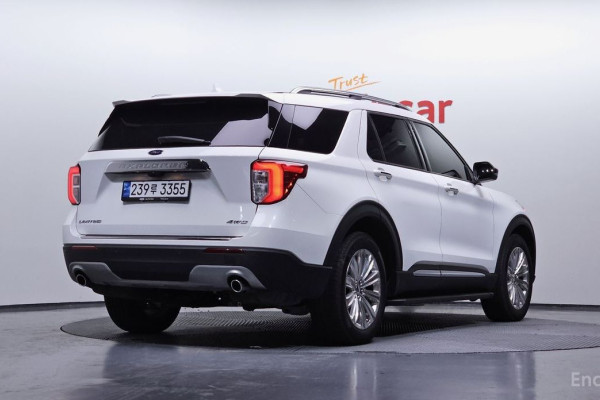 2022 Ford Explorer с пробегом 25 584 км