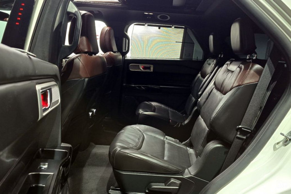 2023 Ford Explorer с пробегом 47 256 км